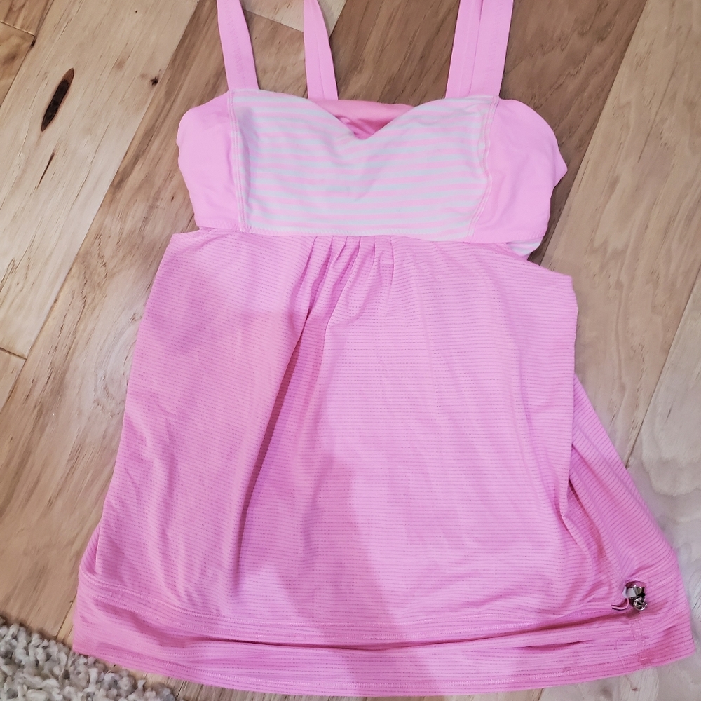 Lululemon tank top